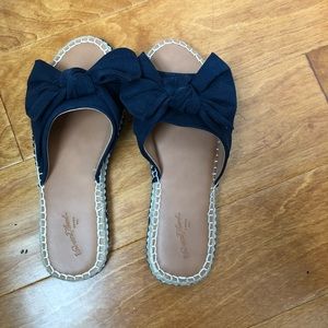 Universal Thread Bow Espadrille Sandals
